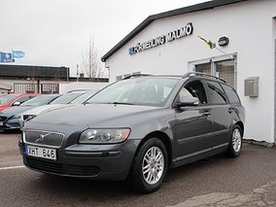 Volvo V50 1.8 * Fullservad * Drag * Låga mil