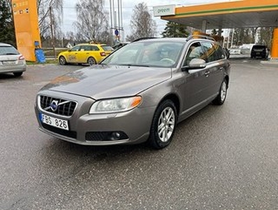 Volvo V70 2.4D Momentum Euro 4