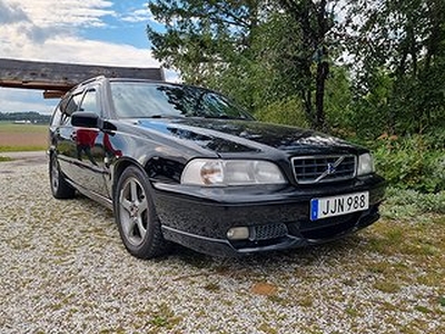 Volvo V70 R 2.3 T AWD Automat R 240hk