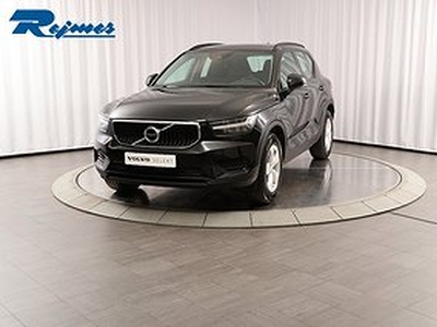 Volvo XC40 T2 FWD Momentum Core