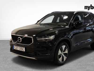 Volvo XC40D3 AWD Momentum 2021, SUV