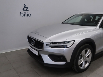 Volvo V60 Cross Country B4 AWD