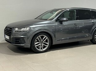 Audi SQ74.0 TDI V8 quattro 2018, SUV