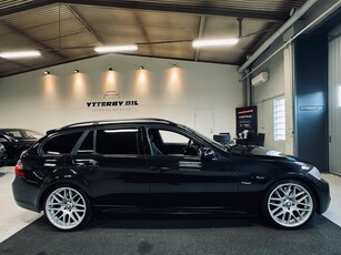 BMW 335i Touring M Sport M3 Fälgar Pano Paddlar Skinn E-Drag