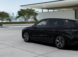 BMW iX xDrive50 Sport Edition H K Drag Inbyteskampanj