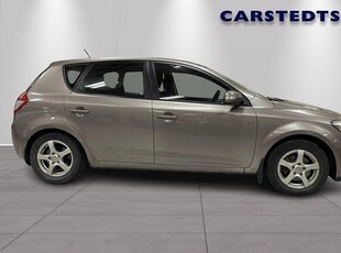 Kia Cee´d Ceed 1.6 5d