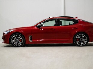 Kia Stinger GT 3.3 V6 T-GDI AWD Pano FERRITA HuD 360° 370hk