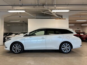 Toyota Auris Touring Sports Hybrid e-CVT Executive Euro 6