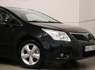 Toyota Avensis Kombi 2.0 Premium | Panorama | Fullutrustad