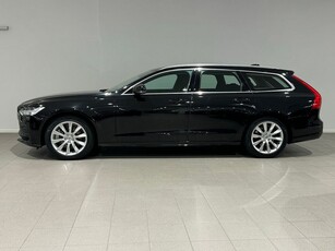 Volvo V90 T4 Momentum SE