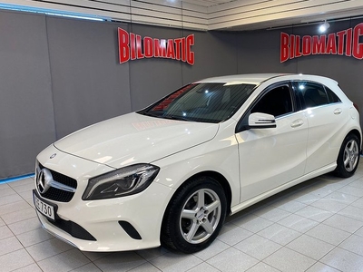 Mercedes A200Benz A 200 D Urban Line Nybesiktad V-hjul 2016, Halvkombi