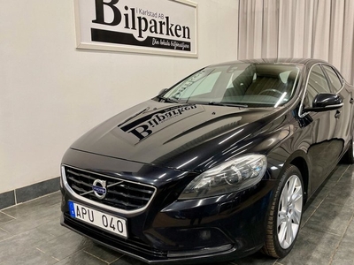 Volvo V40D4 Summum Euro5 PARKERINGSVÄRMARE 2013, Kombi