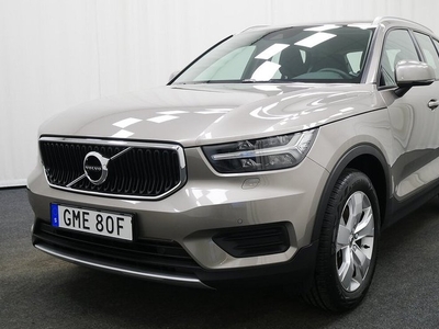 Volvo XC40B4 FWD Bensin Mom Adv Navi Pro Edt 2022, SUV