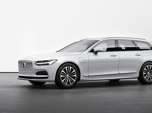 Volvo V90T6 Core Edition II 2025, Kombi