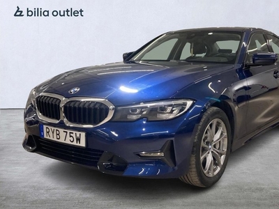 BMW 330e Plug-In Hybrid Sport line Navi P-sensor 2020, Sedan