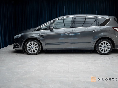 Ford S-Max 2.0 TDCi AWD 180hk Business 7-sits D-Värm Carplay