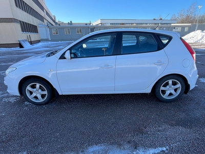 Hyundai i30 1.6 Euro 4, Dragkrok,