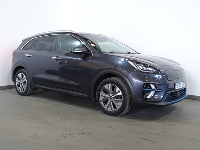 Kia Niro e- 64 kWh Advenced Plus Taklucka Skinn JBL