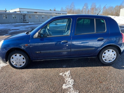 Renault Clio 5-dörrars Halvkombi 1.2 Ny bes. Dragkrok