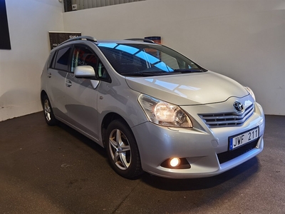 Toyota Verso 1.8 Valvematic 7 sits Ny besiktigad