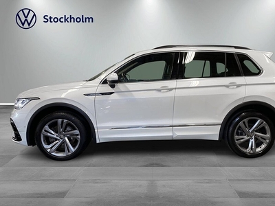 Volkswagen Tiguan TDI200 4M DSG R-Line/Värmare/Drag/Läder