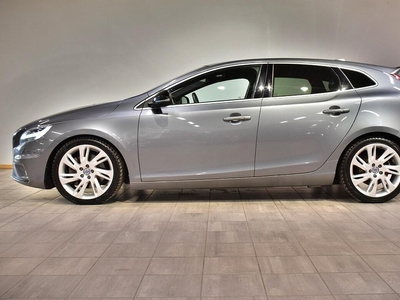 Volvo V40 T5 R-Design