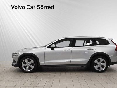 Volvo V60 Cross Country B4 AWD D Adv NaviP Edt