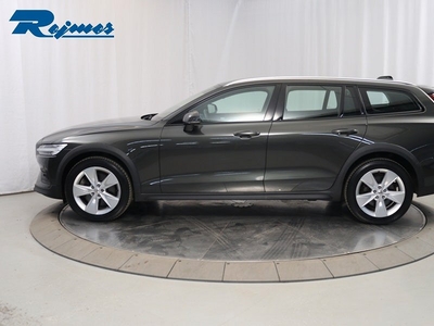 Volvo V60 Cross Country B4 AWD Diesel Adv SE