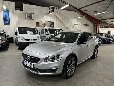 Volvo V60 Cross Country D4 AWD 190hk Summum Classic