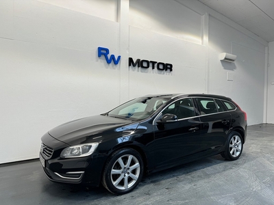 Volvo V60 D4 AWD 190hk Summum Drag D-värm VOC