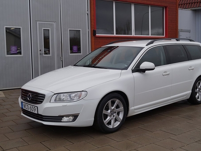 Volvo V70 D2 Kombi Momentum VOC Drag Navi