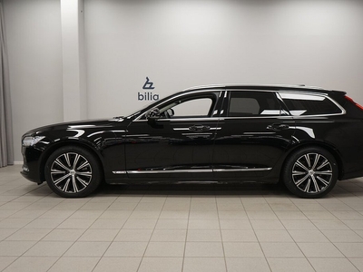 Volvo V90 Recharge T6 Inscription Expression | Dragkrok