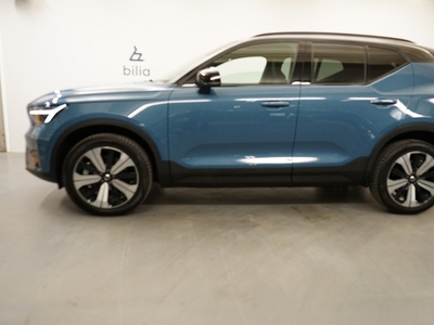 Volvo XC40 Recharge Single Motor Core Edition, on call