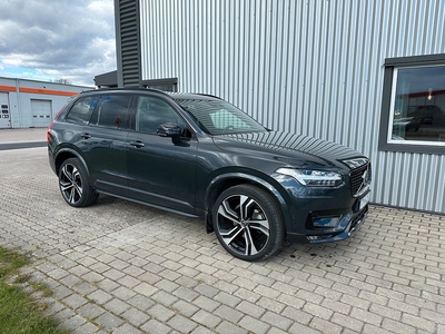 Volvo XC90 B5 AWD R-Design Euro 6 Svensksåld Avlyftbar moms!