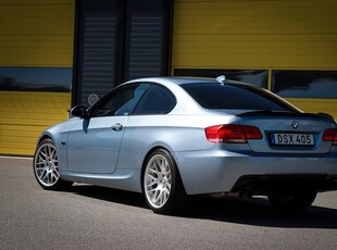 BMW 330 i Coupé Automat 272hk Comfort M Sport | NAVI | 19