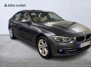 BMW 330e Sedan Sport Line Navi P-Sensor ConnctedDrive 252hk