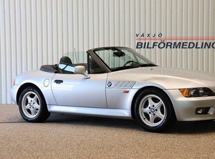 BMW Z31.9 Roadster 1997, Cab