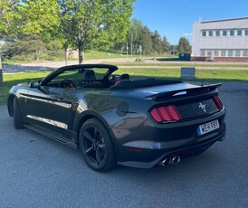 Ford Mustang V6 Convertible SelectShift