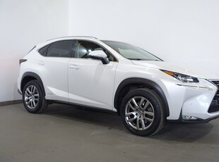 Lexus NX 300h AWD 2.5 AWD E-CVT Executive Navi Skinn Kamera