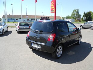 Renault Twingo 1.2 888kr i skatt