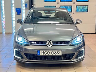 Volkswagen Golf GTE 1.4 Plug-in Hybrid cockpit Pvärm 204HK