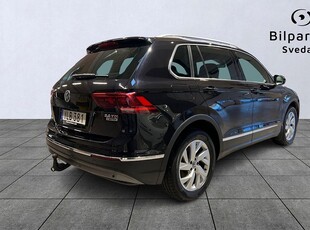 Volkswagen Tiguan 2.0 TDI 4Motion Executive Värmare Cockpit