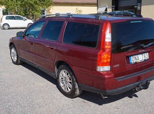 Volvo V70 2.4 170 Hk Kinetic Euro 4 Drag M-Värmare