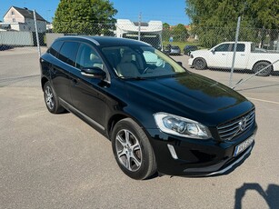 Volvo XC60 D4 AWD Geartronic Summum kamrem & vattenpump bytt