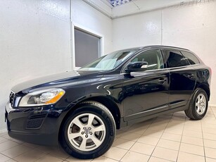 Volvo XC60 D5 AWD 205 hk Momentum Värmare / Dragkrok