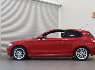 BMW 118 d M Sport HiFi ELSTOLAR PDC SHADOW FARTHÅLLARE 143hk