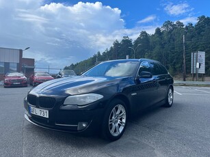 BMW 520 d Touring 184hk AUT 18300 mil Drag Skinn Välvårdad