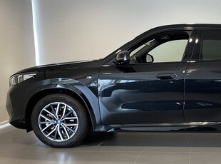 BMW iX1 xDrive30 M-Sport Backkamera Farthållare Dragkrok