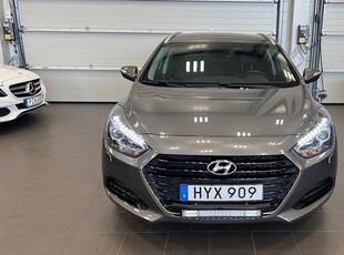 Hyundai i40 1.7 CRDi ComfortPlus GPS Kamera Skinn Drag