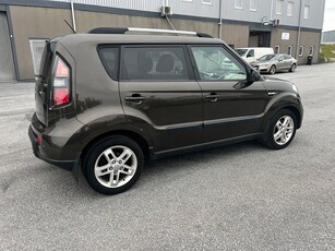 Kia Soul 1.6 CRDi Euro 5. Automat, Besiktigad, Mvärmare.